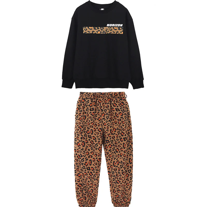 Boys' hip-hop clothes, black sweatshirts, short skirts, informal clothes with long sleeve leopard print, boys' and girls' pants,
Boys' hip-hop clothes, black sweatshirts, short skirts, informal clothes with long sleeve leopard print, boys' and girls' pants,