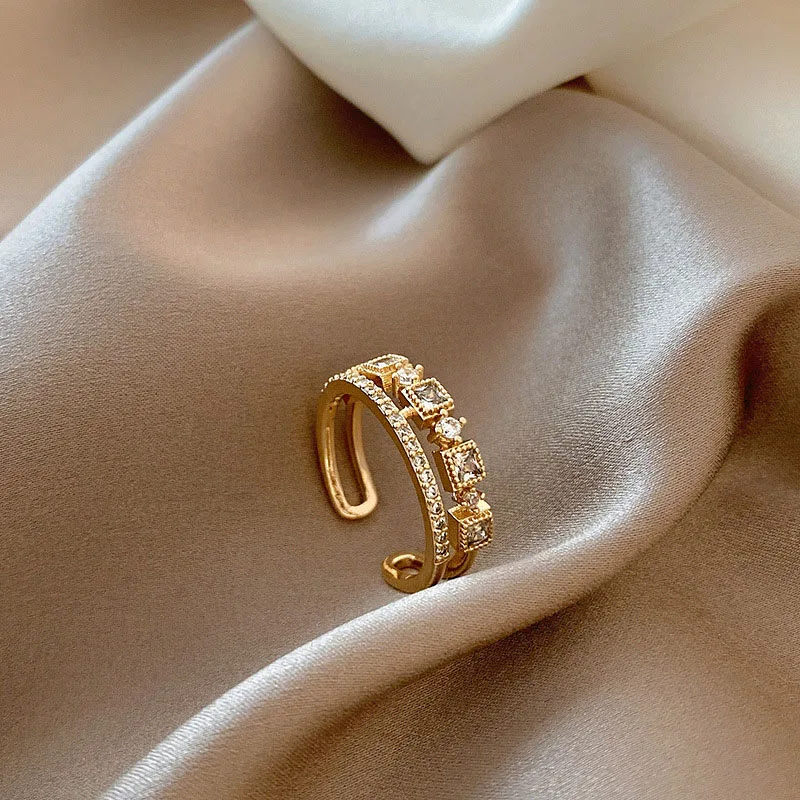 Luxury Zircon Golden Double Student Opening Rings For Woman 2021 New Fashion Finger Jewelry Wedding Party Girl's Sexy Ring
Luxury Zircon Golden Double Student Opening Rings For Woman 2021 New Fashion Finger Jewelry Wedding Party Girl's Sexy Ring