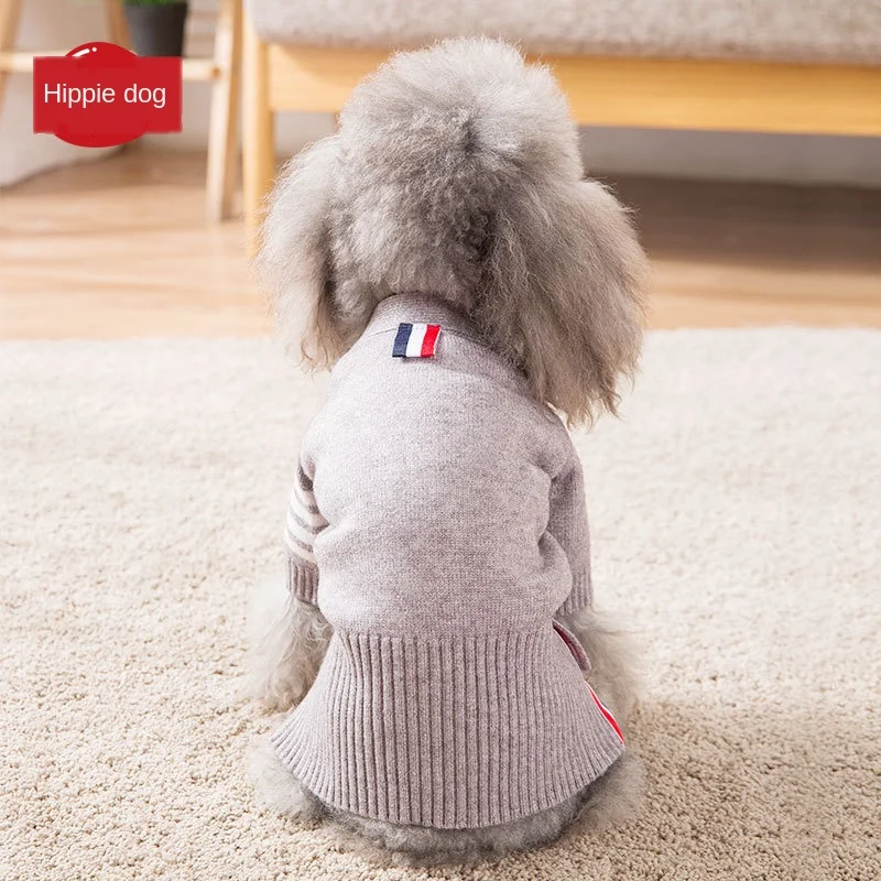 Spring dog clothes autumn and winter knitted cardigan small dog teddy bear autumn warm pet sweater coat
Spring dog clothes autumn and winter knitted cardigan small dog teddy bear autumn warm pet sweater coat