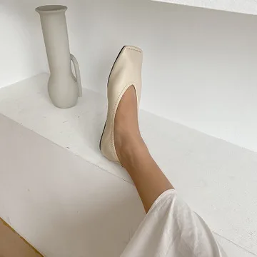 Elegant Casual Woman Shoe All-Match Shallow Mouth Female Footwear Modis Autumn Square Toe Ballet Flats Loafers With Fur Dress 20
Elegant Casual Woman Shoe All-Match Shallow Mouth Female Footwear Modis Autumn Square Toe Ballet Flats Loafers With Fur Dress 20