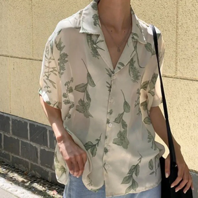Fashion Women Summer Shirts All-Match Chiffon Polo-Neck Blouses Retro Short Sleeve Print Tops Casual Loose Blusas MM0483
Fashion Women Summer Shirts All-Match Chiffon Polo-Neck Blouses Retro Short Sleeve Print Tops Casual Loose Blusas MM0483