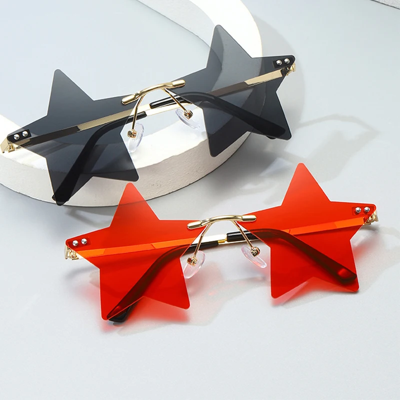 1Pc Fashion Frameless Sunglasses Women Men Prom Party Sun Glasses Unique Personalized Pentagram Glasses Five Stars Sun Mirror
1Pc Fashion Frameless Sunglasses Women Men Prom Party Sun Glasses Unique Personalized Pentagram Glasses Five Stars Sun Mirror
