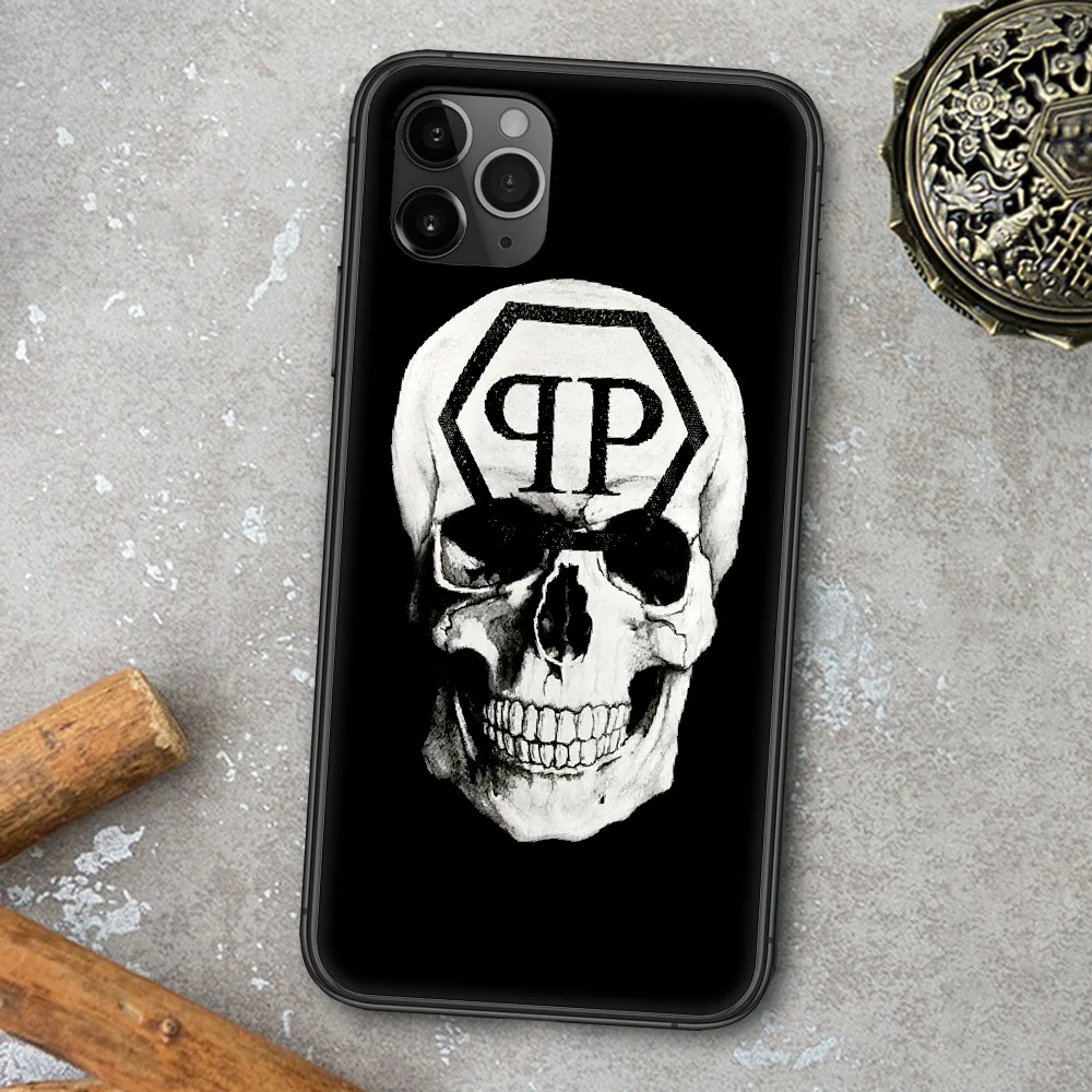 Luxury Brand Philipp QP Phone Case For Iphone 4 4s 5 5S SE 5C 6 6S 7 8 Plus X XS XR 11 12 Mini Pro Max 2020 black Etui 3D Funda
Luxury Brand Philipp QP Phone Case For Iphone 4 4s 5 5S SE 5C 6 6S 7 8 Plus X XS XR 11 12 Mini Pro Max 2020 black Etui 3D Funda