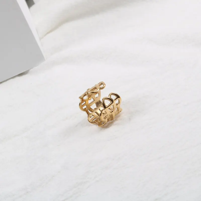 High End PVD Gold Finish Chunky Pig Snout Stainless Steel Open Rings Drop Shipping
High End PVD Gold Finish Chunky Pig Snout Stainless Steel Open Rings Drop Shipping
