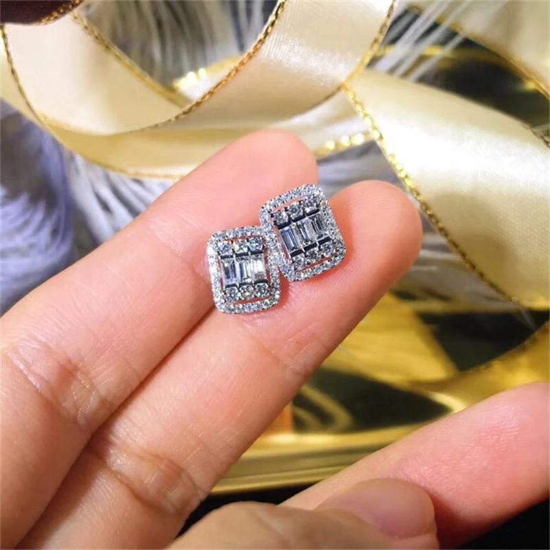 DIWENFU 925 Silver Sterling Square Diamond Stud Earring for Women Fine Silver 925 Jewelry Aros Mujer Oreja Orecchini Orecchini
DIWENFU 925 Silver Sterling Square Diamond Stud Earring for Women Fine Silver 925 Jewelry Aros Mujer Oreja Orecchini Orecchini