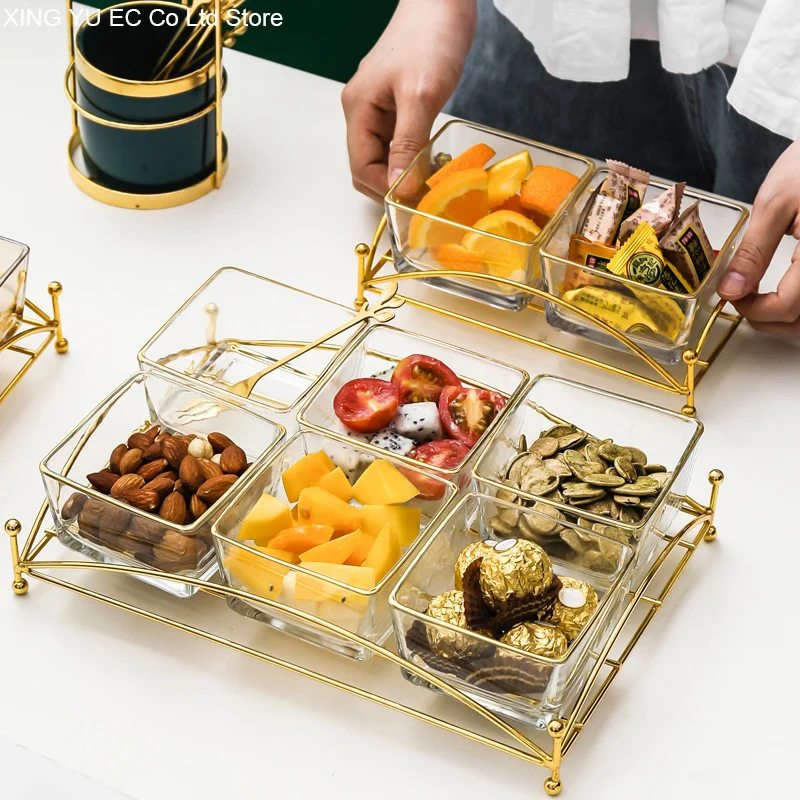 Snack plate creative glass house dried fruits golden iron rack storage ceramics jar room be ornamental decorations
Snack plate creative glass house dried fruits golden iron rack storage ceramics jar room be ornamental decorations