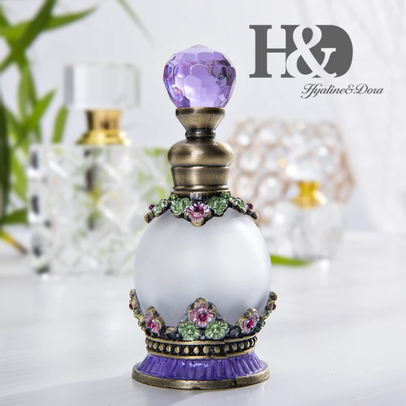 H&D 15ml Crystal Perfume Oil Bottle Vintage Flower Embellished Round Glass Perfume Bottle Empty Refillable For Home Decor Gift
H&D 15ml Crystal Perfume Oil Bottle Vintage Flower Embellished Round Glass Perfume Bottle Empty Refillable For Home Decor Gift