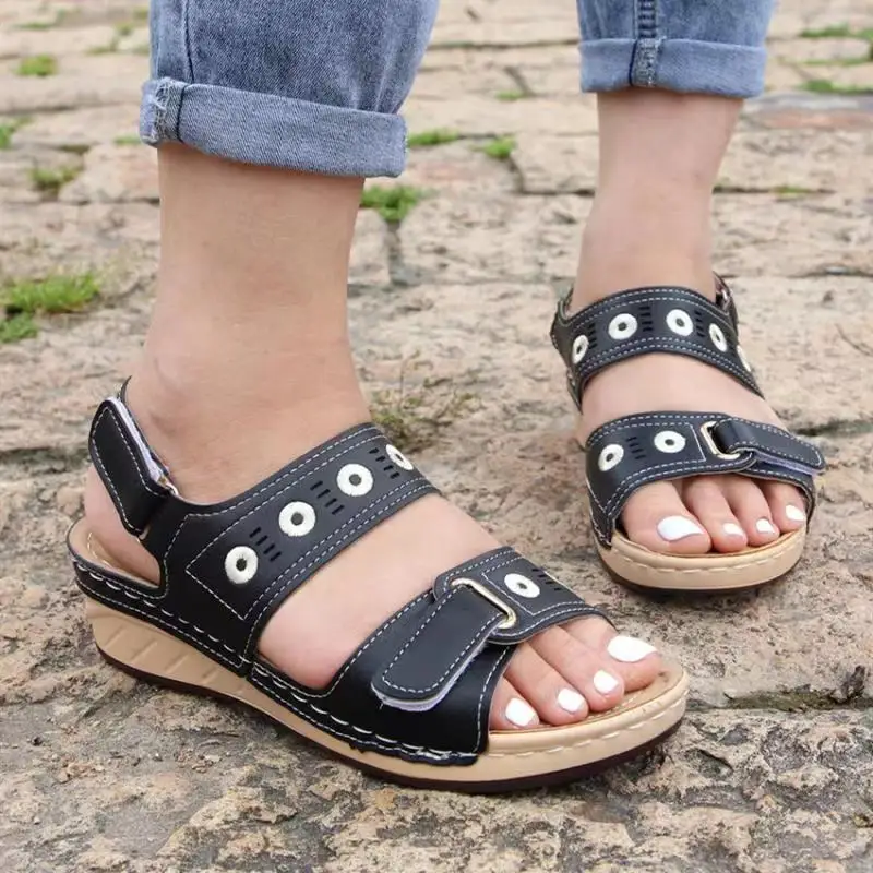 Summer Fashion Big Size Floral Striped Platform Wedge Sandals Hook&loop Simple Women's Sandals 2021 Sandalias Women's Sandals
Summer Fashion Big Size Floral Striped Platform Wedge Sandals Hook&loop Simple Women's Sandals 2021 Sandalias Women's Sandals