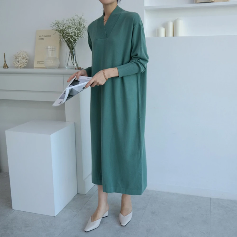 Dress Korean Fashion Autumn Winter Long Womens 2021 Solid Color V-neck Loose Casual Long Sleeve Knitting Simplicity Dress
Dress Korean Fashion Autumn Winter Long Womens 2021 Solid Color V-neck Loose Casual Long Sleeve Knitting Simplicity Dress