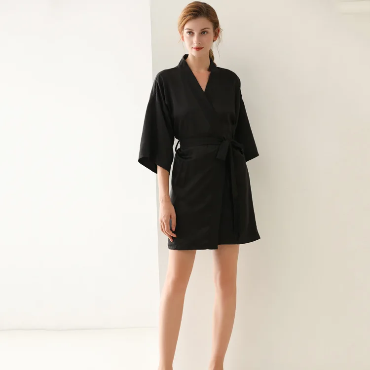 Satin Kimono Robe Gown Tassel Nightdress Women Sleepwear Silky Intimate Lingerie 2021 New Bridal Wedding Gift Casual Homewear
Satin Kimono Robe Gown Tassel Nightdress Women Sleepwear Silky Intimate Lingerie 2021 New Bridal Wedding Gift Casual Homewear