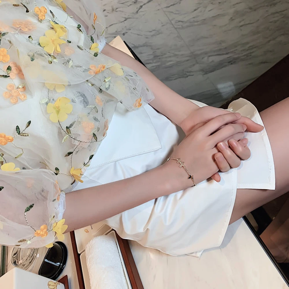 Exquisite Butterfly 925 Sterling Silver Wedding Bracelet For Women Couples Classic Crystal Butterfly Bracelet Hand Jewelry Gifts
Exquisite Butterfly 925 Sterling Silver Wedding Bracelet For Women Couples Classic Crystal Butterfly Bracelet Hand Jewelry Gifts