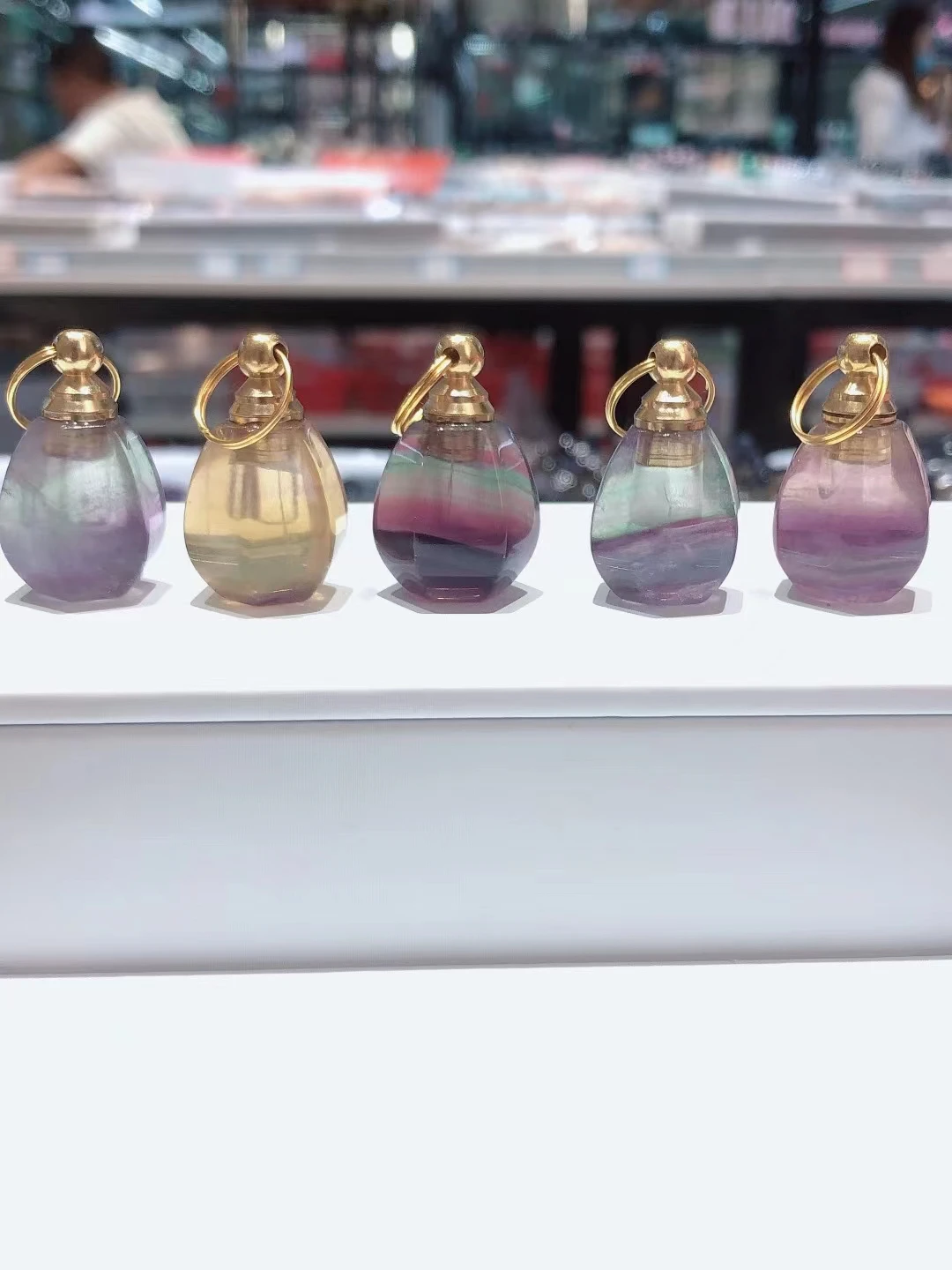 3PC Natural Colorful Fluorite Clear White Quartz Crystal Jewelry Creation Making Perfume Bottle Ornaments Women Gifts Cute Decor
3PC Natural Colorful Fluorite Clear White Quartz Crystal Jewelry Creation Making Perfume Bottle Ornaments Women Gifts Cute Decor