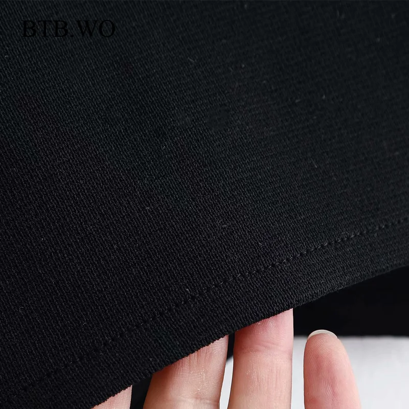 BTB.WO Za Women Knitted Tank Top V Neck Ladies Tops Spring Autumn Sleeveless Button-up Female Waistcoat Chic Tops
BTB.WO Za Women Knitted Tank Top V Neck Ladies Tops Spring Autumn Sleeveless Button-up Female Waistcoat Chic Tops