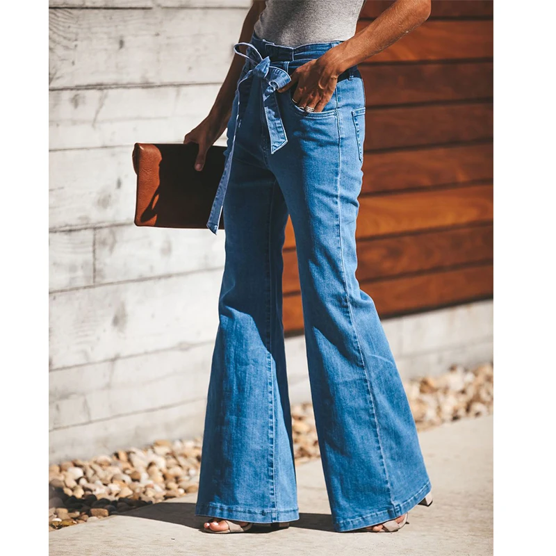 2022High Waist Ladies Boyfriend Flared Jeans For Women Bell Bottom Female Black Denim Skinny Jeans Woman Large Sizes Mom Jeans
2022High Waist Ladies Boyfriend Flared Jeans For Women Bell Bottom Female Black Denim Skinny Jeans Woman Large Sizes Mom Jeans
