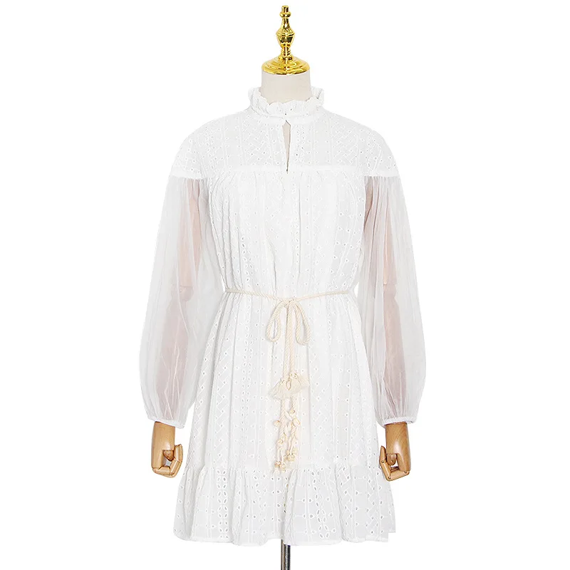 Spring and summer 2021 new Chiffon style commuting stand collar long sleeve lace up big swing Ruffle short dress
Spring and summer 2021 new Chiffon style commuting stand collar long sleeve lace up big swing Ruffle short dress