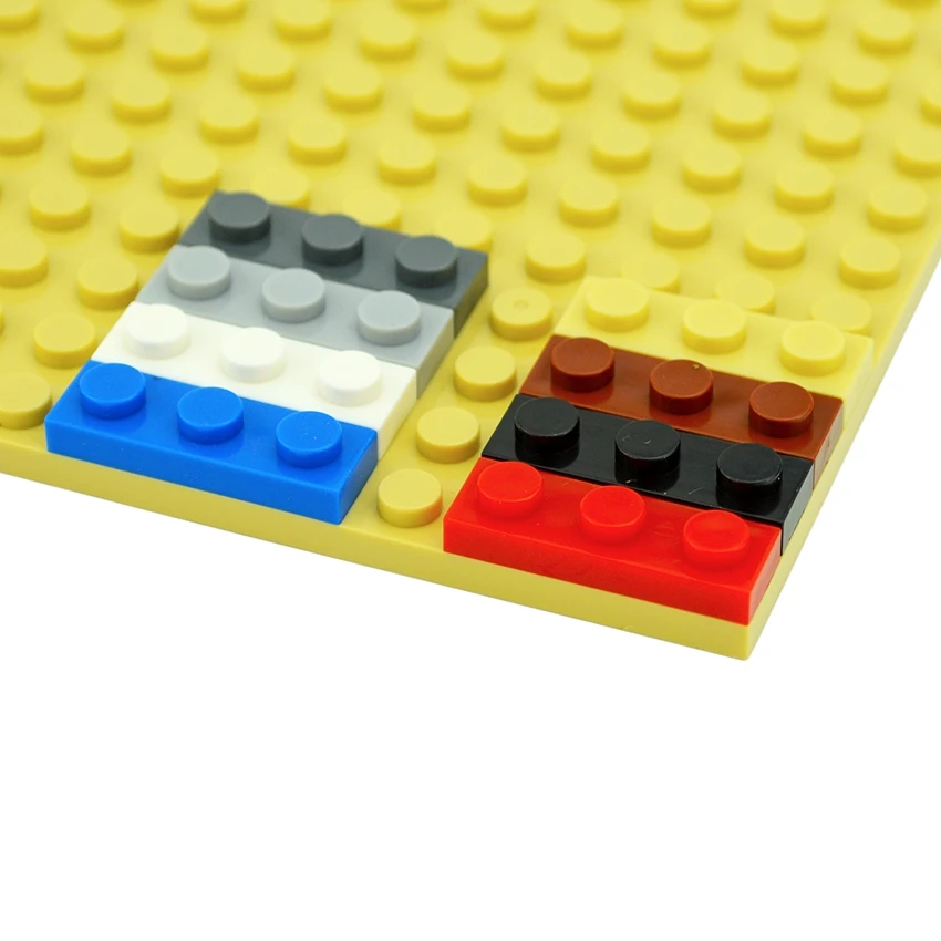 Compatible Assembles Particles 3623 1x3 Base Board Building Blocks Thin Figures Bricks Parts DIY Educational Parts Toys
Compatible Assembles Particles 3623 1x3 Base Board Building Blocks Thin Figures Bricks Parts DIY Educational Parts Toys