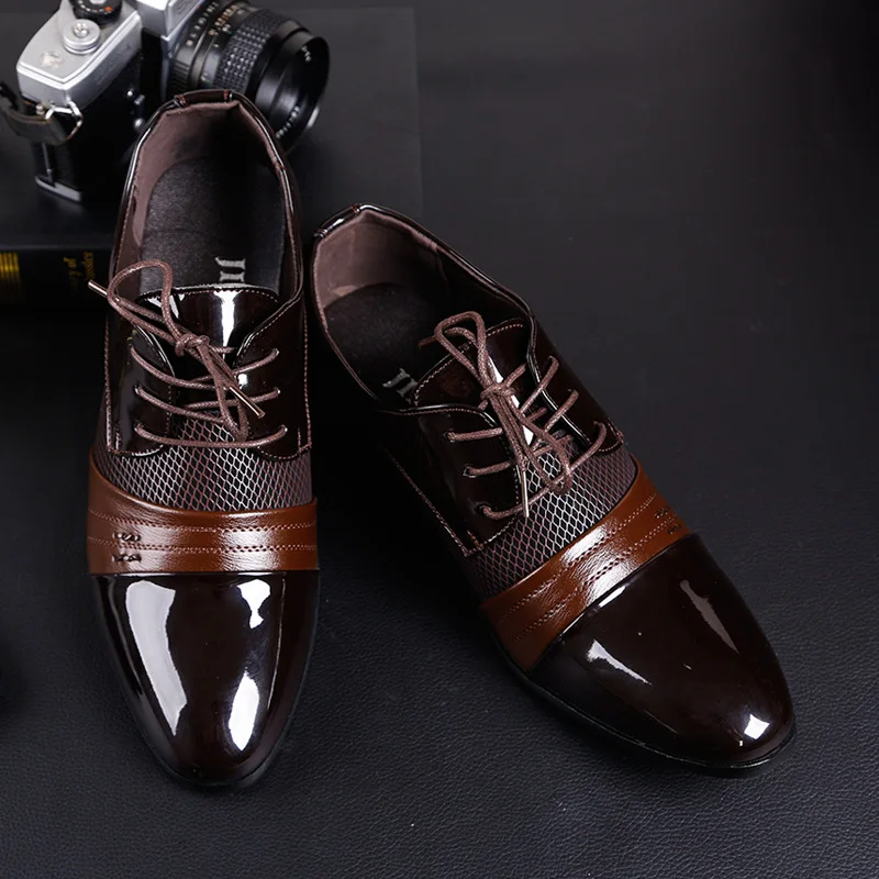 Men Pointed Toe Shoes Oxford PU Leather Men's Dress Shoes Business Flat Shoes Hollow Outs Breathable Men's Banquet Wedding Shoes
Men Pointed Toe Shoes Oxford PU Leather Men's Dress Shoes Business Flat Shoes Hollow Outs Breathable Men's Banquet Wedding Shoes