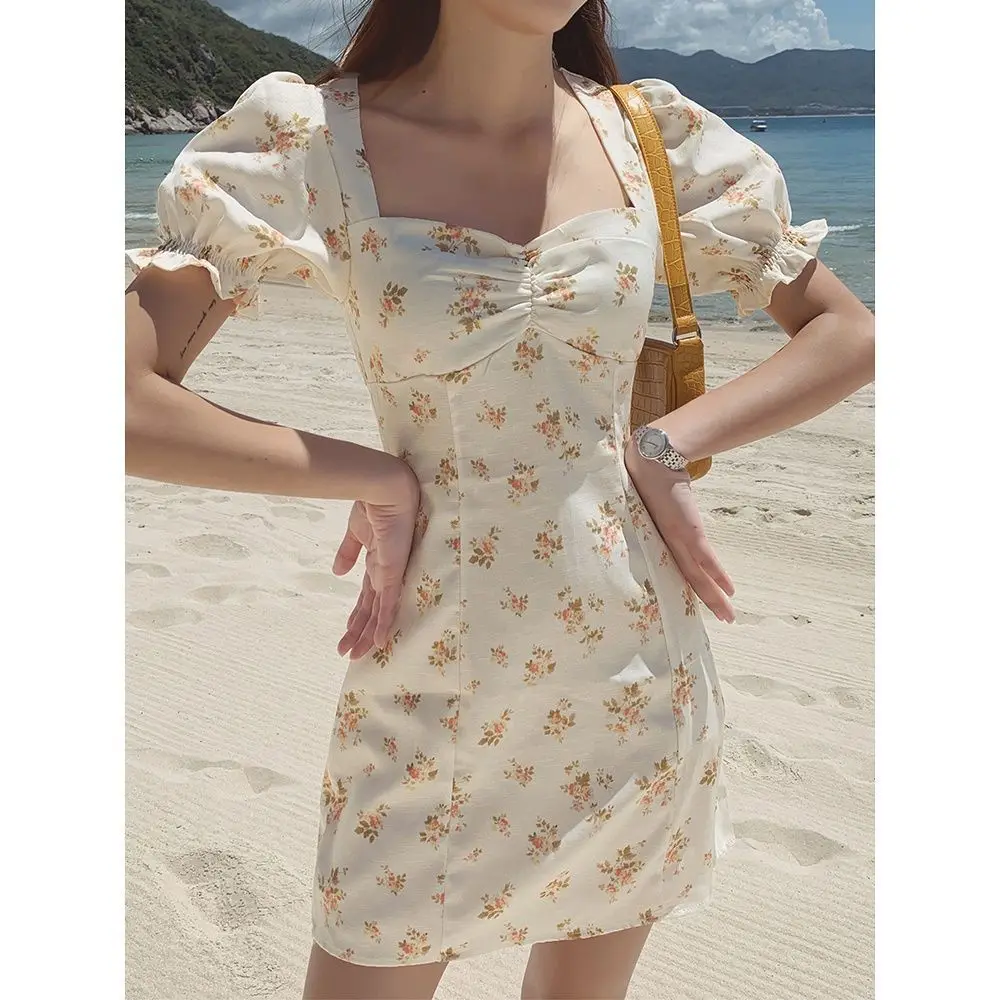 Летние женские платья Цветочный принт шикарный центр с рюшами женские мини-платье 2021 Франция-образным вырезом, коротким рукавом и вечерние ...
Летние женские платья Цветочный принт шикарный центр с рюшами женские мини-платье 2021 Франция-образным вырезом, коротким рукавом и вечерние ...
