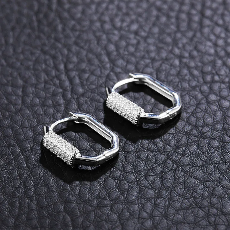 Hip Hop Fashion Men Gold Earrings Copper Inlaid Zircon Rhinestones Geometric Vintage Women High Quality Exquisite Jewelry
Hip Hop Fashion Men Gold Earrings Copper Inlaid Zircon Rhinestones Geometric Vintage Women High Quality Exquisite Jewelry