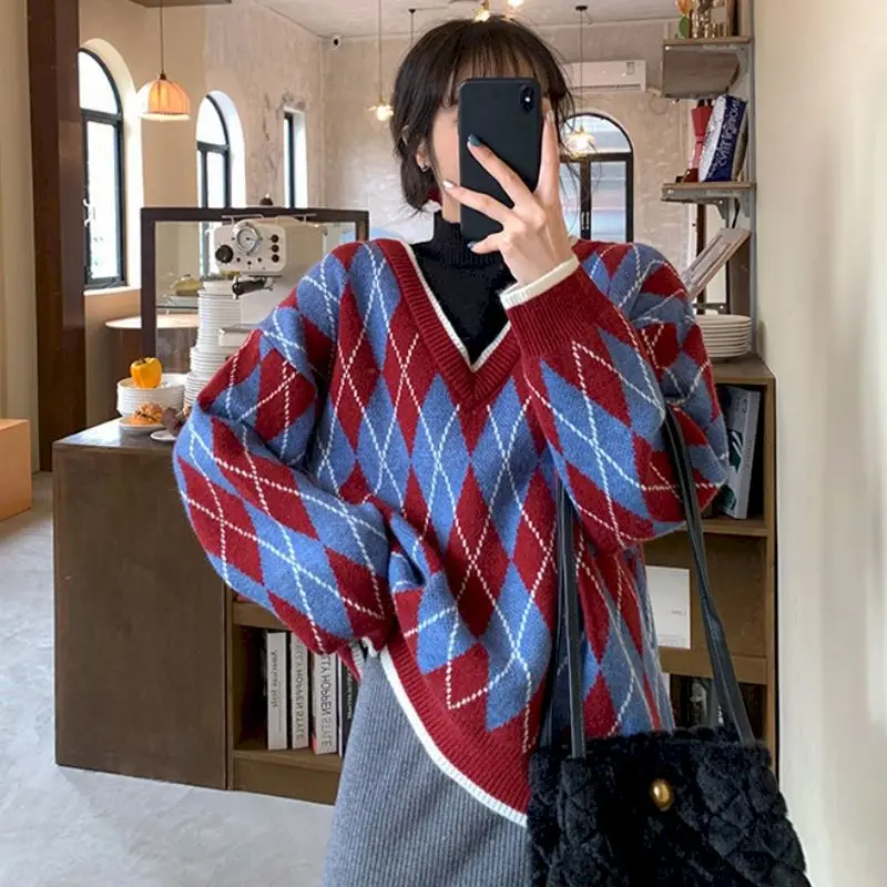 Home-friendly Sweater Long-sleeved Oversized Sweater Women Winter 2021 New Korean Version O V-neck Stitching Diamond Loose Cozy
Home-friendly Sweater Long-sleeved Oversized Sweater Women Winter 2021 New Korean Version O V-neck Stitching Diamond Loose Cozy