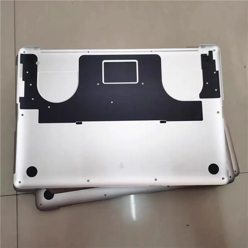 Suitable for MacBook 13 inch a1502 a1466 15 inch pro1398 bottom BD surface shell
Suitable for MacBook 13 inch a1502 a1466 15 inch pro1398 bottom BD surface shell