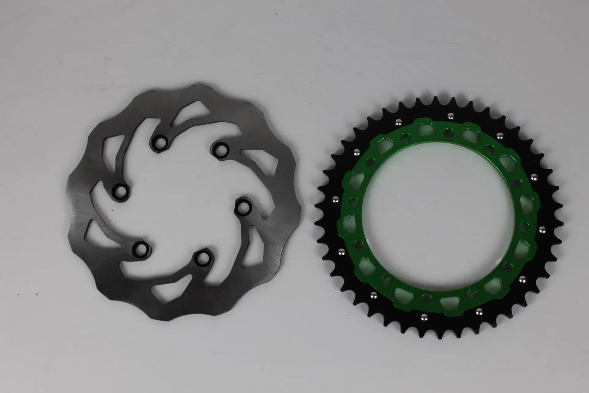 304 220 240 260 
304 220 240 260