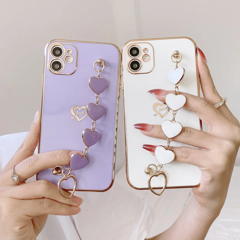 Luxury Love Heart Chain Plating Phone Case For iPhone 12 11 Pro Max XS XR 7 8 Plus X SE2020 12 Mini Christmas Gift Cover Funda
Luxury Love Heart Chain Plating Phone Case For iPhone 12 11 Pro Max XS XR 7 8 Plus X SE2020 12 Mini Christmas Gift Cover Funda