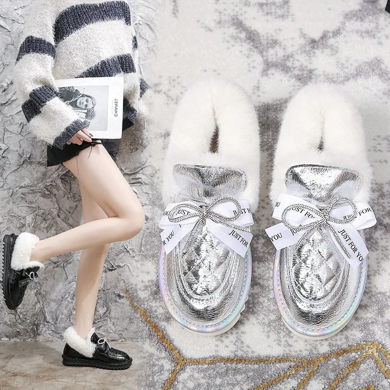 Breathable Snow Boots Women's 2021 New Fashion Autumn and Winter Korean Bowknot Set Feet Warm Classic Simple Short Boots
Breathable Snow Boots Women's 2021 New Fashion Autumn and Winter Korean Bowknot Set Feet Warm Classic Simple Short Boots