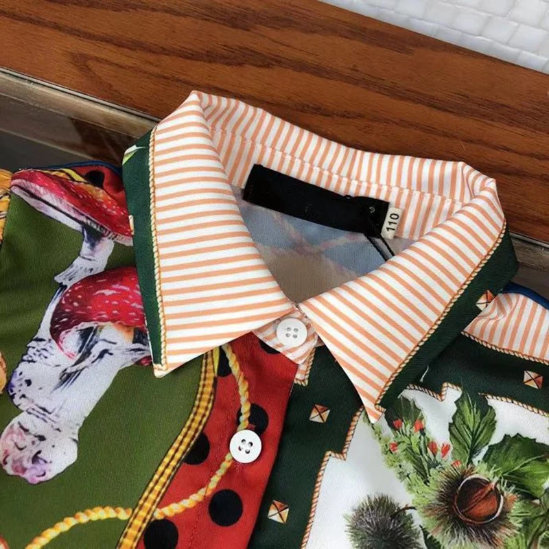 Foreign trade children's clothing summer boy children short-sleeved T-shirt lapel western style shorts five-point pants suit
Foreign trade children's clothing summer boy children short-sleeved T-shirt lapel western style shorts five-point pants suit