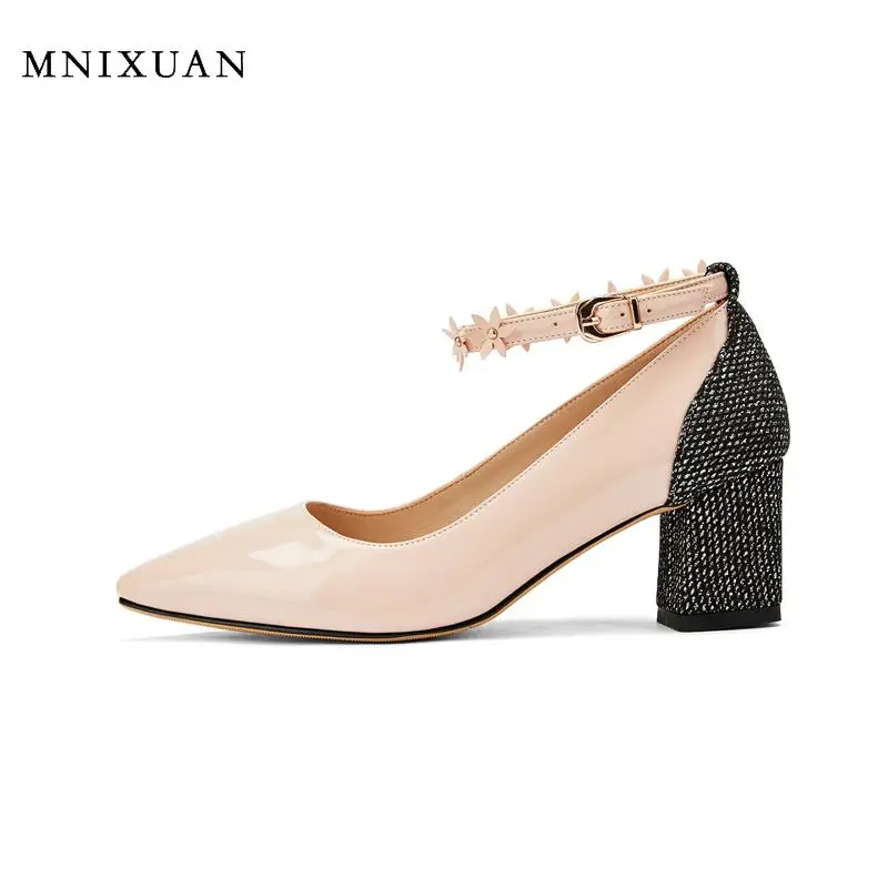 MNIXUAN Handmade fashion women shoes pumps high heels 2020 new pointed toe patent leather flower buckle block heel shoes size 41
MNIXUAN Handmade fashion women shoes pumps high heels 2020 new pointed toe patent leather flower buckle block heel shoes size 41