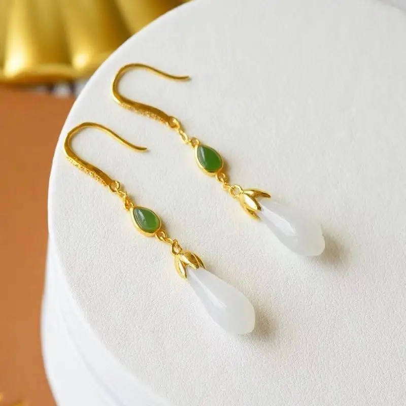 S925 Silver Hetian Jade Green Jade Stone Women's New Fashion Elegant Long Sweet Earrings Eardrop Earring Anti-Allergy
S925 Silver Hetian Jade Green Jade Stone Women's New Fashion Elegant Long Sweet Earrings Eardrop Earring Anti-Allergy