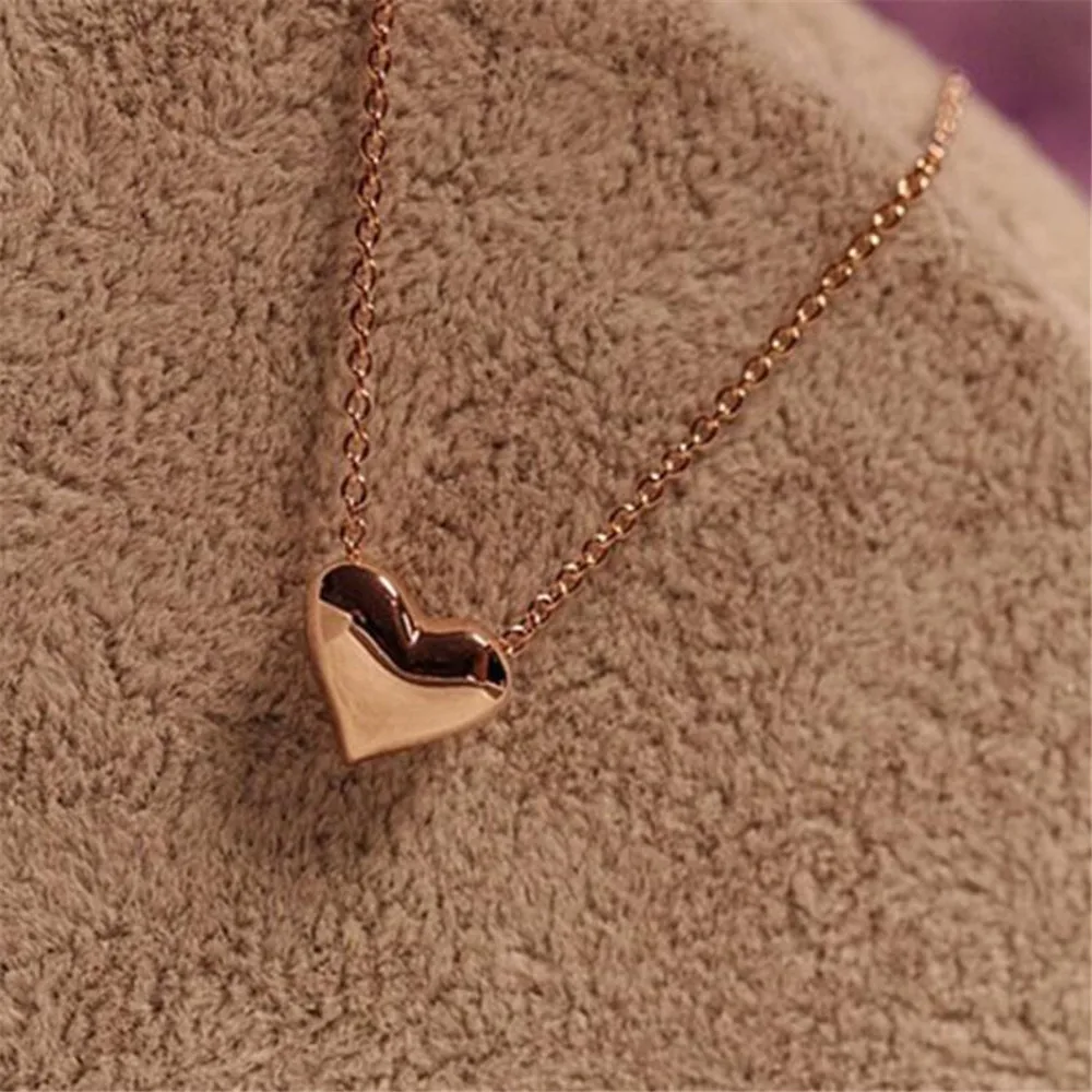 New Fashion Elegant Sweet And Cute Short Simple Love Necklace Female Necklace Clavicle Chain Female Jewelry Gift Wholesale
New Fashion Elegant Sweet And Cute Short Simple Love Necklace Female Necklace Clavicle Chain Female Jewelry Gift Wholesale
