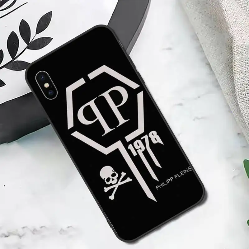 qp Philipp luxury Brand Phone Case for iPhone 11 12 pro XS MAX 8 7 6 6S Plus X 2020 XR mini
qp Philipp luxury Brand Phone Case for iPhone 11 12 pro XS MAX 8 7 6 6S Plus X 2020 XR mini