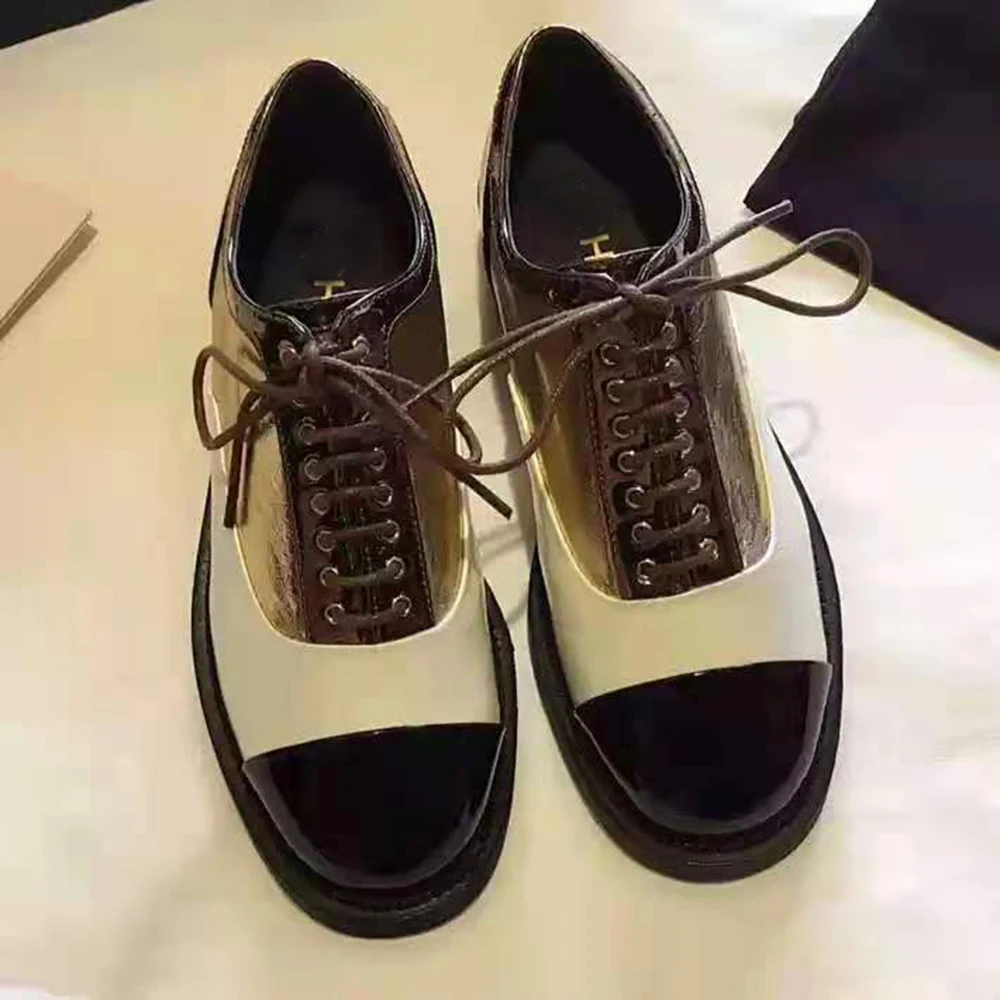 Women's spring new retro elements and modern details vacation series fashion derby shoes
Women's spring new retro elements and modern details vacation series fashion derby shoes