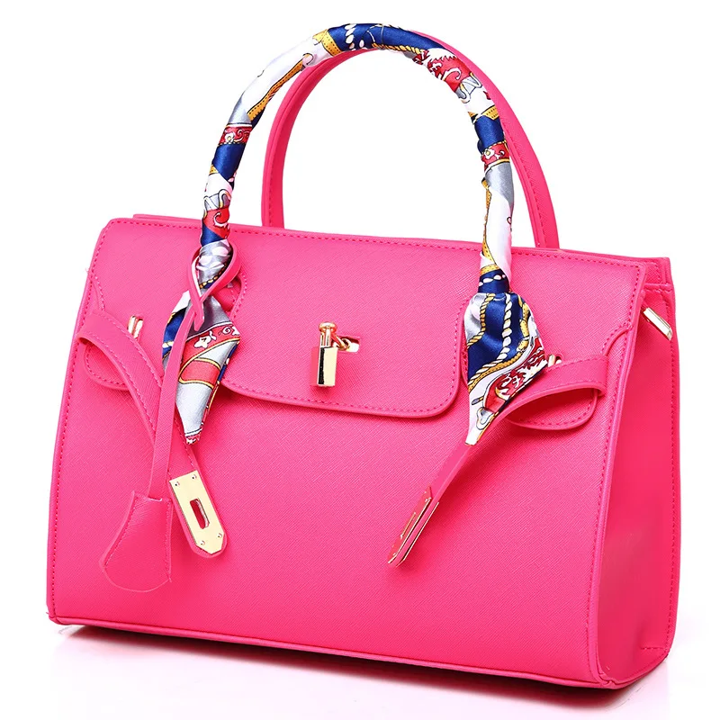 Women's Bag 2021 Messenger Shoulder Bags New Genuine Leather Bag For Crossbody Lady Handbags Famous Brands Lock Designer Luxury
Women's Bag 2021 Messenger Shoulder Bags New Genuine Leather Bag For Crossbody Lady Handbags Famous Brands Lock Designer Luxury