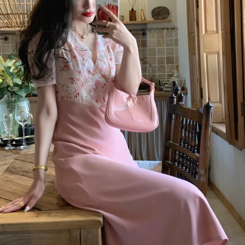Summer Floral Print Ruffle Chiffon Dress Women Patchwork Short Sleeve Pink French Elegant Midi Dresses Party Sukienka 2021
Summer Floral Print Ruffle Chiffon Dress Women Patchwork Short Sleeve Pink French Elegant Midi Dresses Party Sukienka 2021