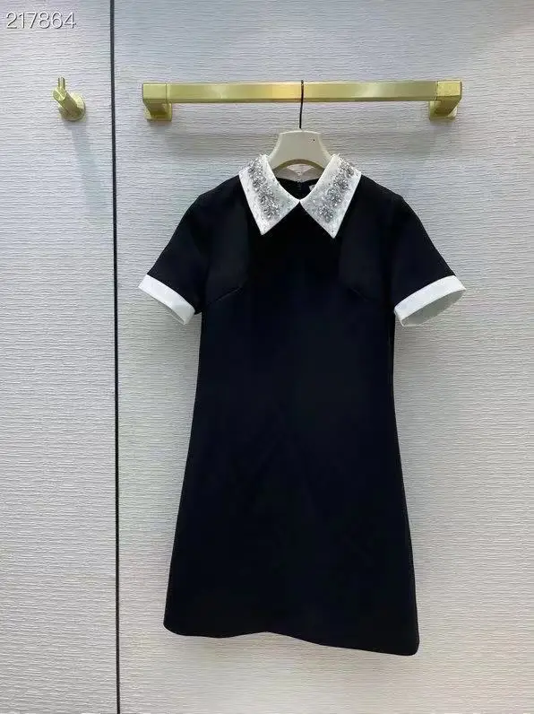 Runway 2021 Summer Dresses Women Clothes Diamonds Collar Short Sleeves Designer High Quality Sexy Black Mini Dress
Runway 2021 Summer Dresses Women Clothes Diamonds Collar Short Sleeves Designer High Quality Sexy Black Mini Dress