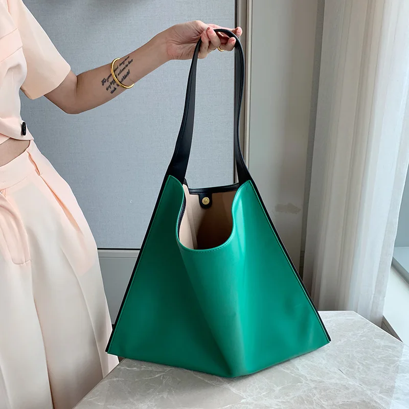 Fashion Soft Hobo Women Shoulder Bag Large Tote High Quality Big Shopper Bags for Women Crossbody Bag 2021 New Clutch Purse Lady
Fashion Soft Hobo Women Shoulder Bag Large Tote High Quality Big Shopper Bags for Women Crossbody Bag 2021 New Clutch Purse Lady
