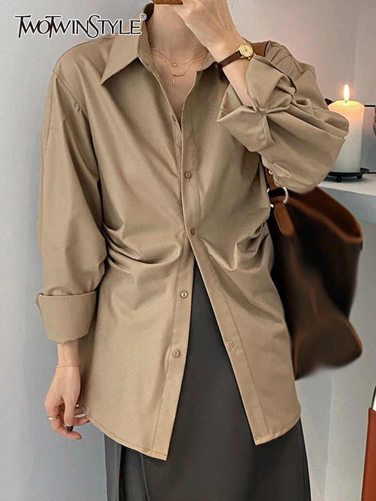 Женская свободная рубашка TWOTWINSTYLE, осенняя Повседневная Блузка с отложным воротником и длинными рукавами, 2021 
Женская свободная рубашка TWOTWINSTYLE, осенняя Повседневная Блузка с отложным воротником и длинными рукавами, 2021