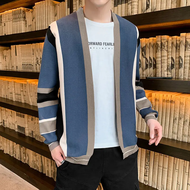 2020 New Autumn Winter Men's Block Color Patchwork Knitwear Cardigans Coats Male Fashion Korean All-match Loose Sweater K66
2020 New Autumn Winter Men's Block Color Patchwork Knitwear Cardigans Coats Male Fashion Korean All-match Loose Sweater K66
