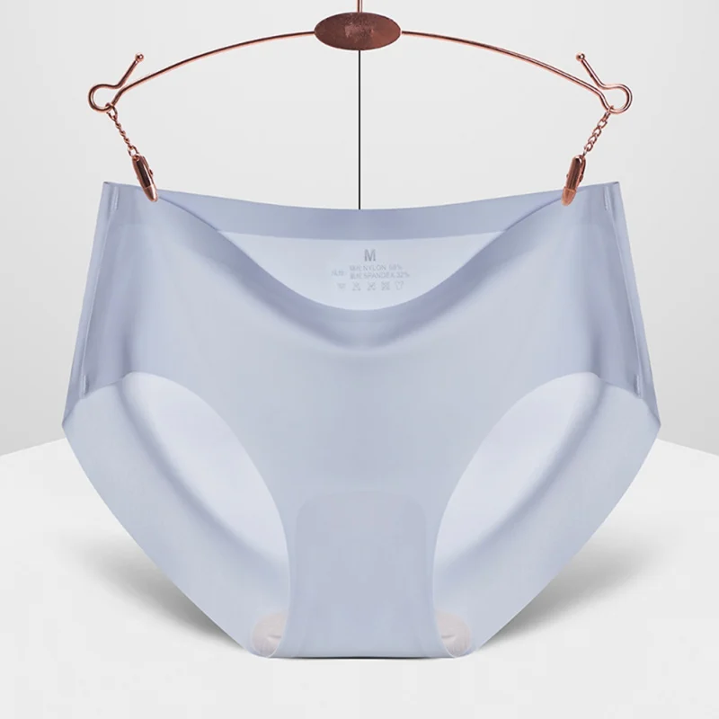 Женские однотонные шелковые трусы с защитой от защемления, бесшовные шелковые
Женские однотонные шелковые трусы с защитой от защемления, бесшовные шелковые