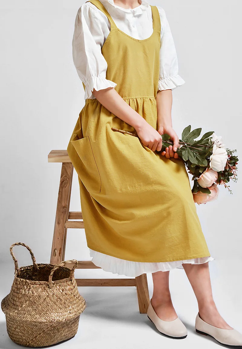 Manufacturer Korean version of cotton art apron cotton and linen kitchen flower shop work clothes household apron 
Manufacturer Korean version of cotton art apron cotton and linen kitchen flower shop work clothes household apron
