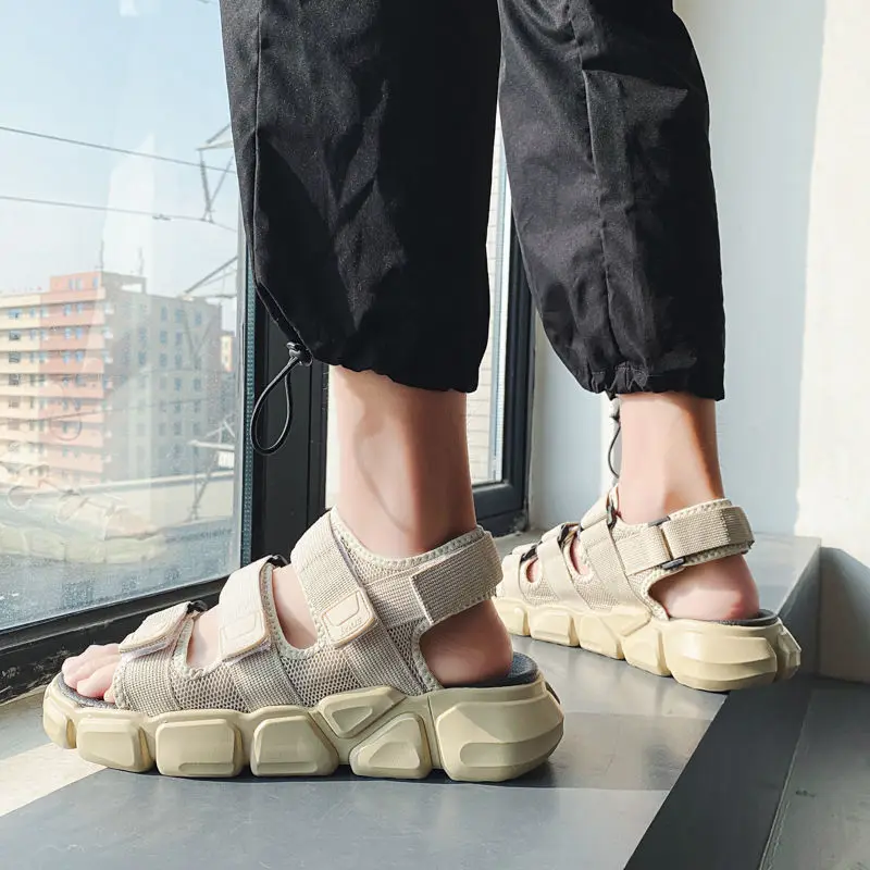 Men's Sandal 2021 New Fashion Trend Flip-flop Sports Leisure Breathable Beach Shoes Non-slip Soft Sole Casual Shoes Men Slippers
Men's Sandal 2021 New Fashion Trend Flip-flop Sports Leisure Breathable Beach Shoes Non-slip Soft Sole Casual Shoes Men Slippers
