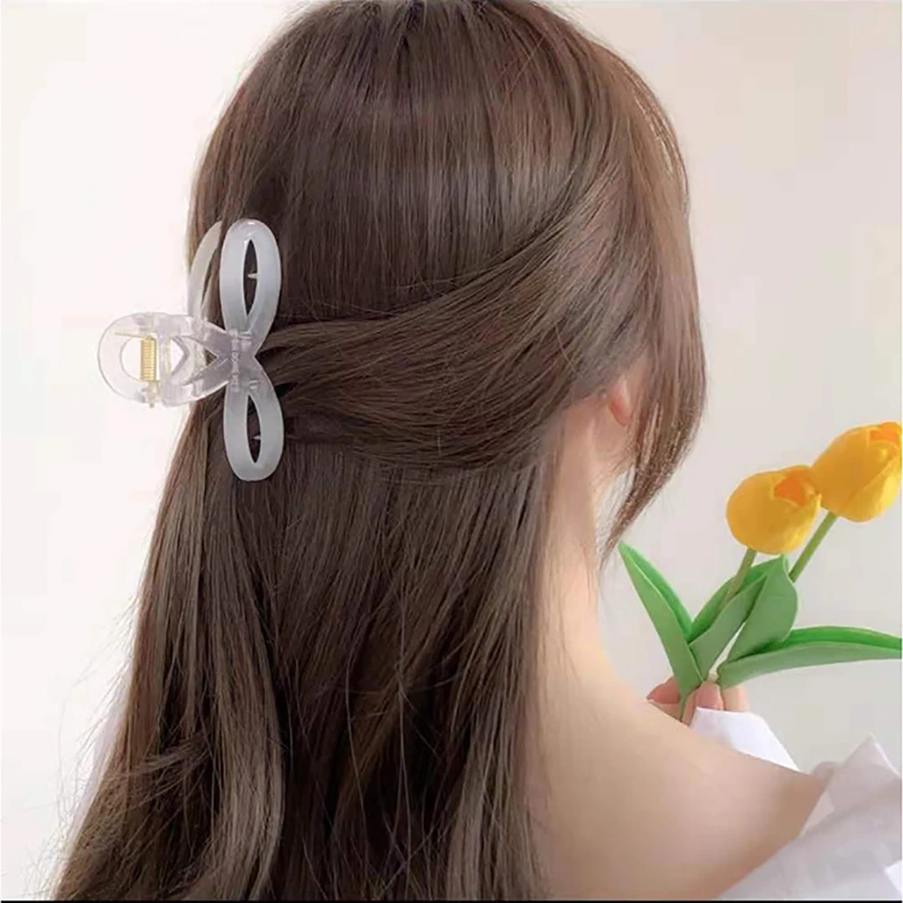 Korean Fashion Gradient Jelly Color Cross Hairpin Elegant Simple Wild Girl Bathing Crab Clip Hair Accessories
Korean Fashion Gradient Jelly Color Cross Hairpin Elegant Simple Wild Girl Bathing Crab Clip Hair Accessories