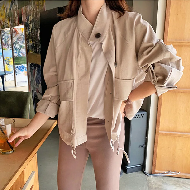 Tooling windy loose off jacket pocket collar autumn new show thin little leisure jacket, female
Tooling windy loose off jacket pocket collar autumn new show thin little leisure jacket, female