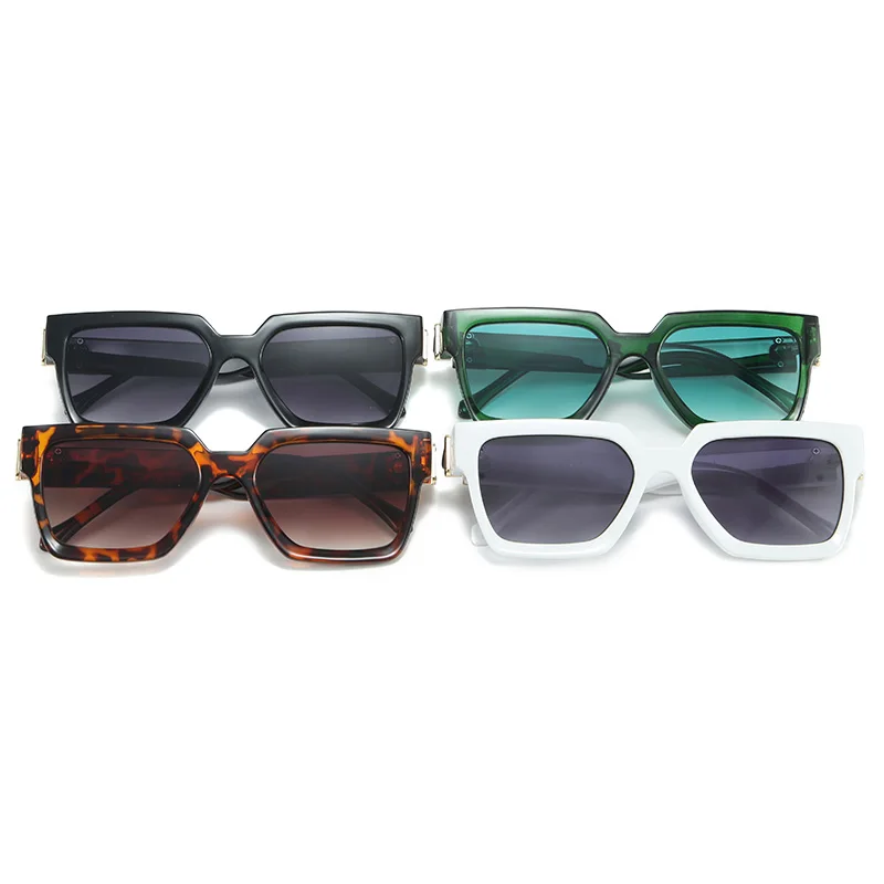 Fashion Square Sunglasses Designer Luxury Women's Square Sunglasses Classic Retro Glasses UV400 Driving Goggles 
Fashion Square Sunglasses Designer Luxury Women's Square Sunglasses Classic Retro Glasses UV400 Driving Goggles