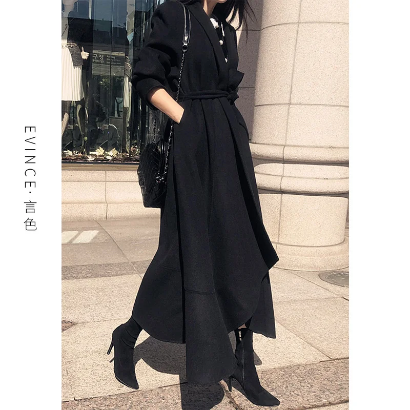 French Hepburn tweed coat women's autumn and winter 2021 design sense of minority French long woolen coat
French Hepburn tweed coat women's autumn and winter 2021 design sense of minority French long woolen coat