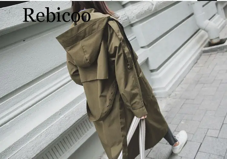 Fashion Fall /Autumn Women Casual Oversized Large pockets Loose Trench coat Chic Female windbreaker
Fashion Fall /Autumn Women Casual Oversized Large pockets Loose Trench coat Chic Female windbreaker