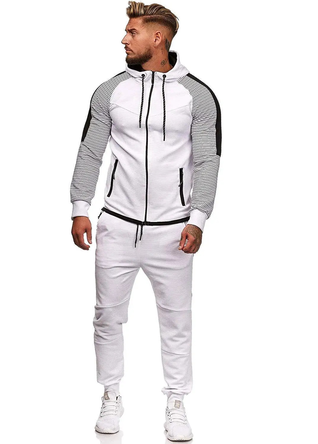 New large men's stripe splicing casual suit sportswear men's wear fall / winter 2019
New large men's stripe splicing casual suit sportswear men's wear fall / winter 2019
