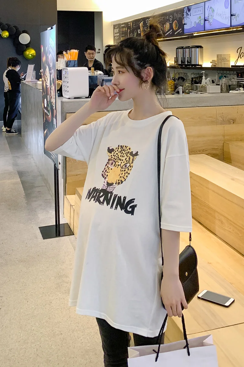 8131# Summer Cartoon Printed Cotton Maternity Tees Large Size Loose T Shirt Clothes for Pregnant Women Casual Pregnancy Tops
8131# Summer Cartoon Printed Cotton Maternity Tees Large Size Loose T Shirt Clothes for Pregnant Women Casual Pregnancy Tops
